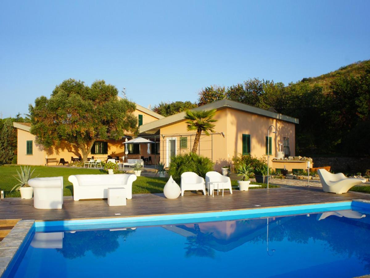 Villa Di Papa' Гаэта Экстерьер фото
