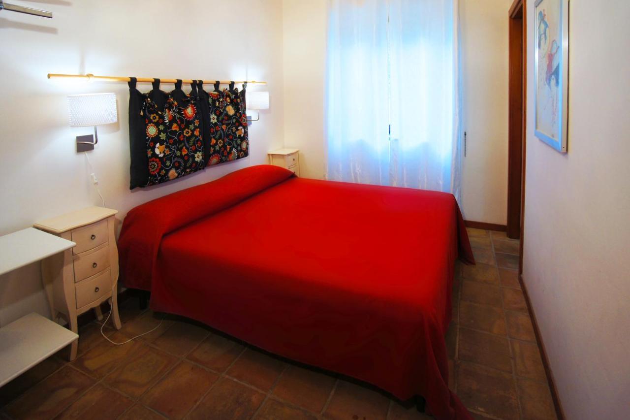 Villa Di Papa' Гаэта Экстерьер фото